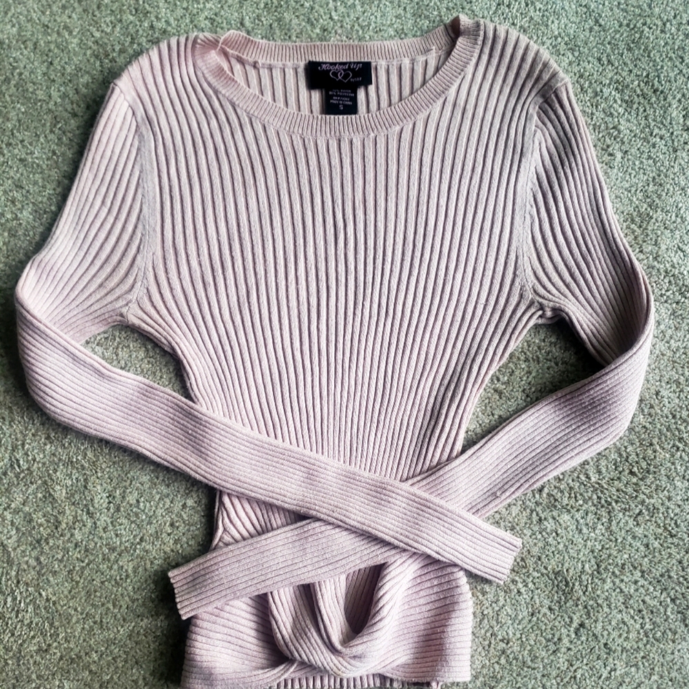 Hooked Up By Iot Pale Pink Ribbed Knit Twist Front Sweater Junior's (small)